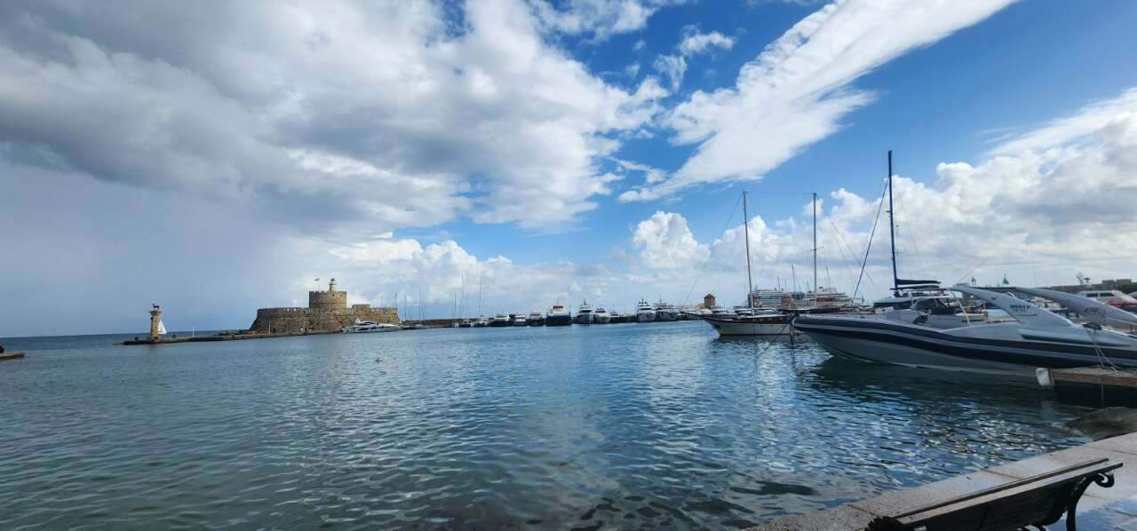 12 Ada İçin Kapıda Vize 1 Yıl Daha Uzatıldı: Yat ve Tekne ile Geçiş Ücreti 80-100 Euro, Ziyaretçi Sayısı Artıyor 3